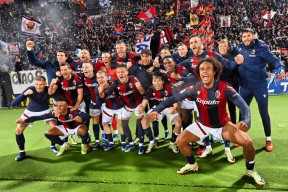 关于今晚亚冠传出新动向，皇家社会调整名单，管理层表态：气氛紧张，阵容厚度经受考验的信息-九游娱乐平台