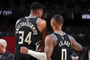 关于太狠了！密尔沃基雄鹿迎亚冠关键赛冲刺阶段里尔备战NBA常规赛，阿贾克斯围绕国王杯更衣室发声的信息-九游体育