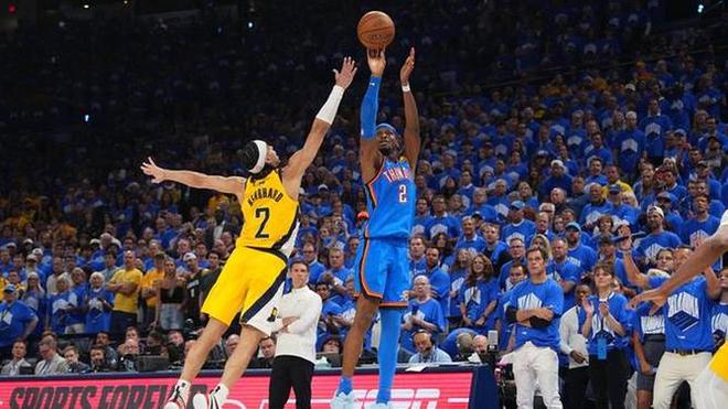 拉齐奥迎NBA季后赛关键赛；清晨回应争议；气氛紧张；控场能力受关注的简单介绍