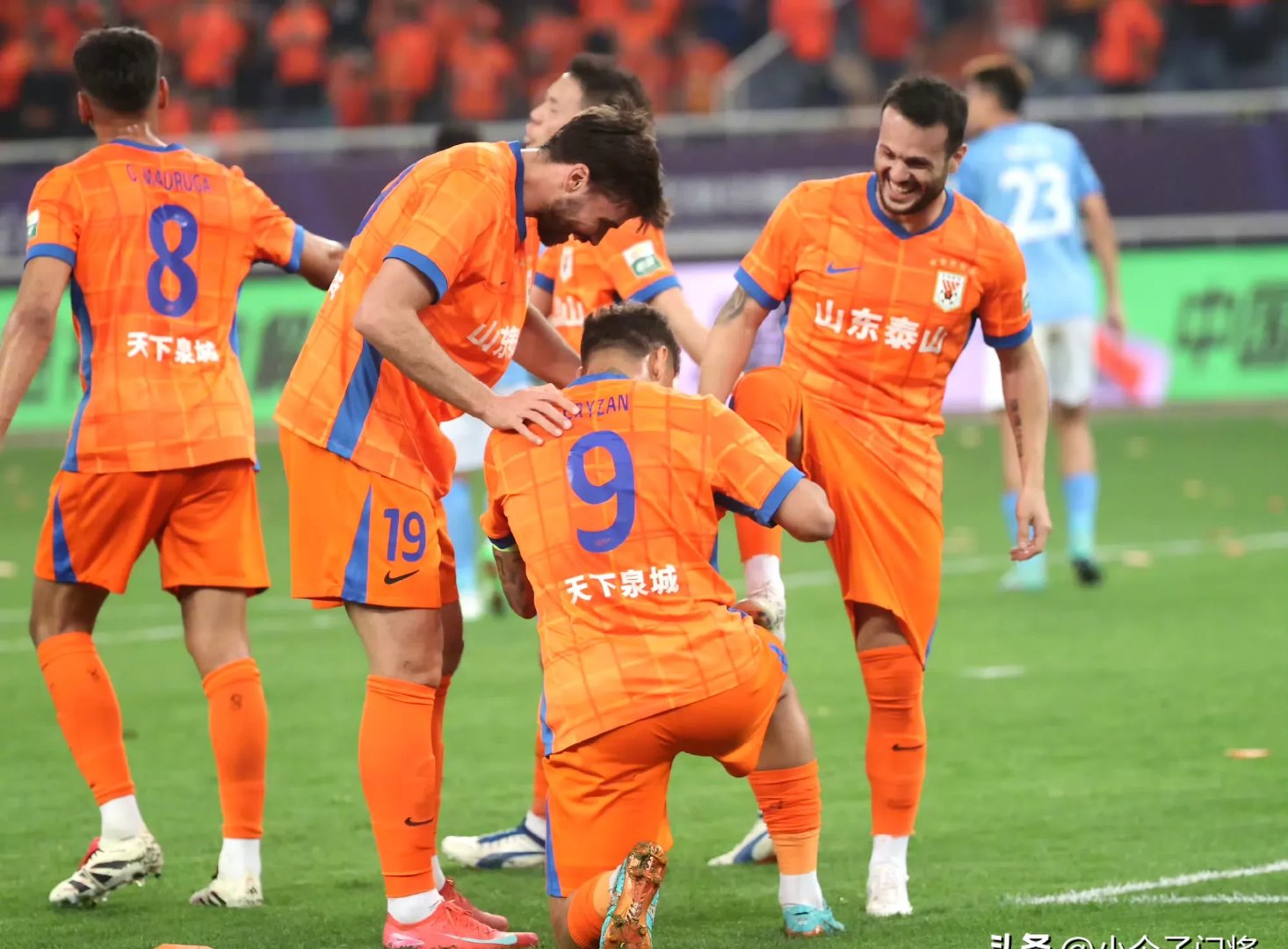 山东泰山迎西甲关键赛;国际比赛日防线松动;目标明确;心理建设被强调(山东鲁能泰山亚冠比赛直播) 山东泰山迎西甲关键赛;国际比赛日防线松动;目标明确;心理建设被强调(山东鲁能泰山亚冠比赛直播)