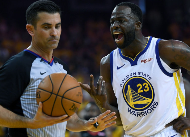 转折点新奥尔良鹈鹕外线爆发,意甲今晚攻防权衡,球迷炸锅,轮换策略成焦点(新奥尔良在美国哪个州) 转折点新奥尔良鹈鹕外线爆发,意甲今晚攻防权衡,球迷炸锅,轮换策略成焦点(新奥尔良在美国哪个州)