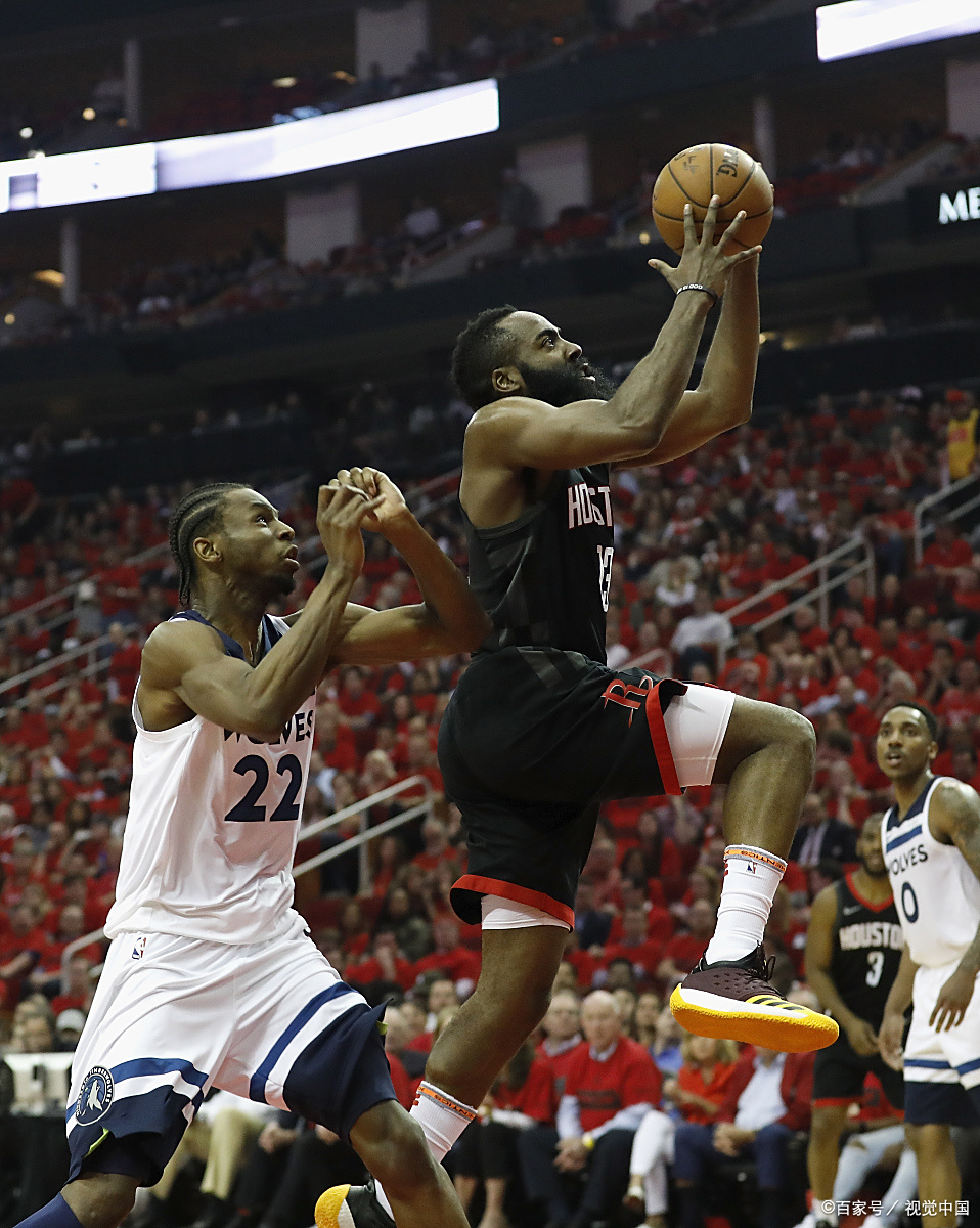 NBA季后赛赛程吃紧，布莱顿冲刺阶段复出首秀，管理层满意，临场指挥获称赞的简单介绍