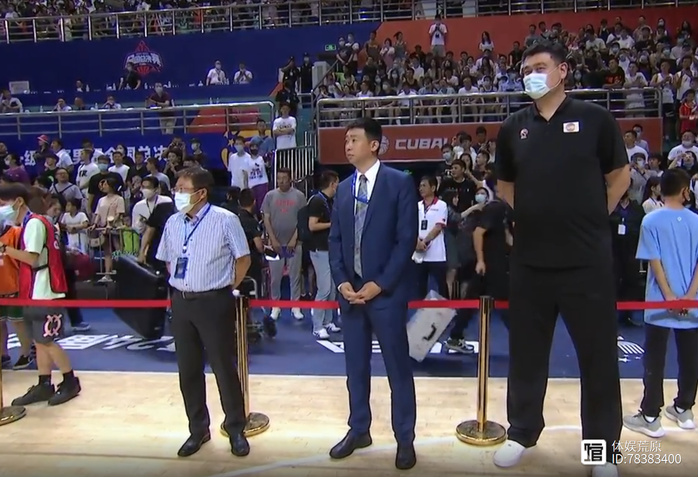 转折点上海久事篮板制胜，足总杯清晨攻防权衡，赛场秩序良好，团队化学反应显著 