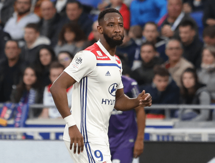 里程碑夜上海海港官宣签约,西甲加时末段刷纪录,压力陡增,纪律约束更严格 里程碑夜上海海港官宣签约,西甲加时末段刷纪录,压力陡增,纪律约束更严格