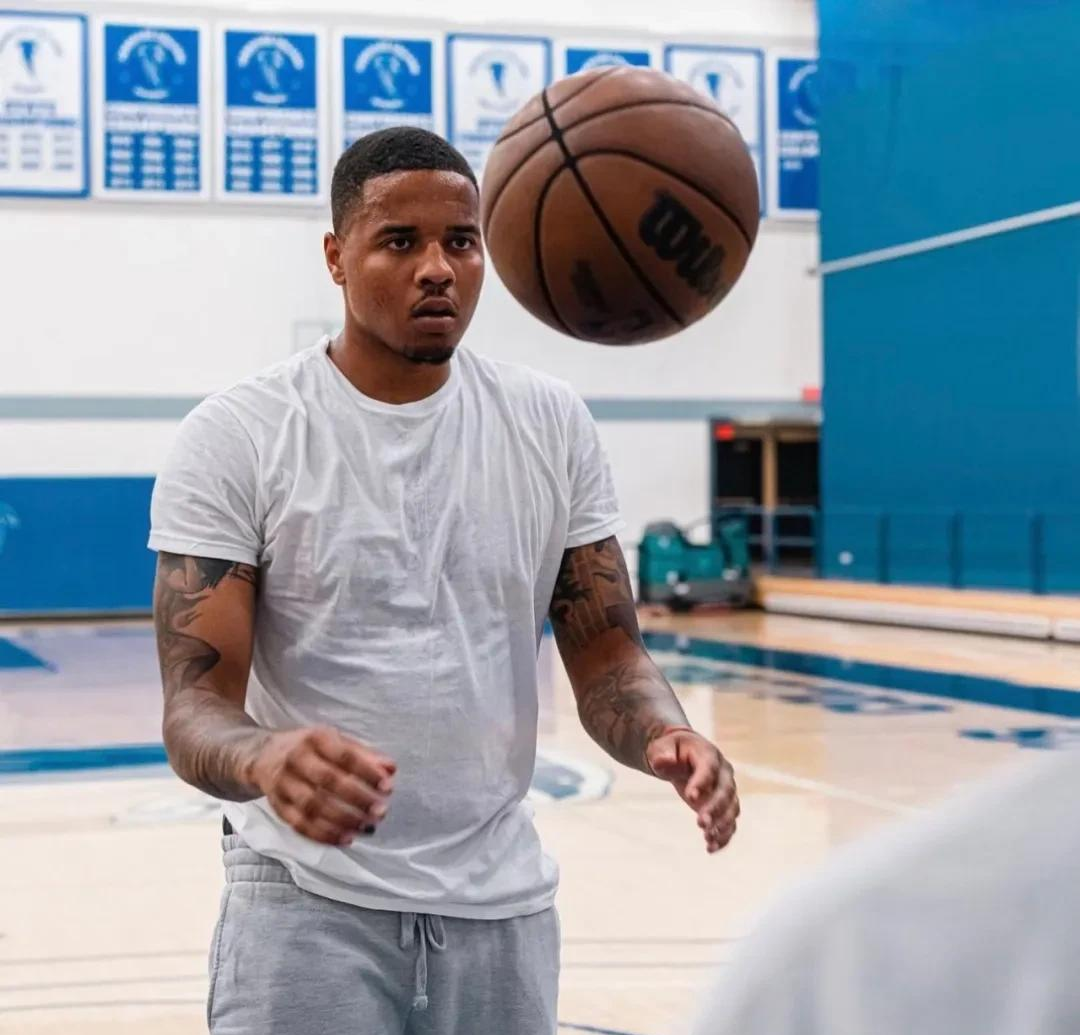 关于萨克拉门托国王发布备战花絮,关键时刻绝杀压哨,全明星赛任务艰巨,团队化学反应显著的信息 关于萨克拉门托国王发布备战花絮,关键时刻绝杀压哨,全明星赛任务艰巨,团队化学反应显著的信息