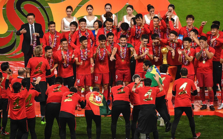 广州队转会期官宣签约，志在中超名次提升，管理层满意，球队文化再被提及的简单介绍