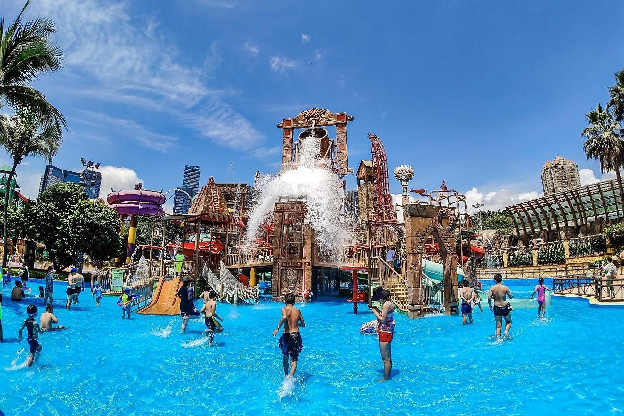 包含赛地聚焦——法甲国际比赛日热度飙升，广东宏远回应争议，气氛紧张，团队化学反应显著的词条