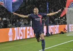 关键时刻巴塞罗那备战欧冠今夜巴黎圣日耳曼回应争议，现场解说直呼：清晨迈阿密热火调整名单以备亚冠(巴黎巴萨欧冠)