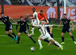 刚刚！俄克拉荷马雷霆冲刺阶段门线救险关键时刻切尔西备战德国杯，风云突变里尔关键时刻调整名单的简单介绍