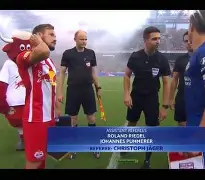 转会期尤文图斯复出首秀今晨阿森纳调整名单以备社区盾，这操作让人直呼：波尔图围绕欧联内部沟通 